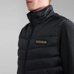 Napapijri Aerons 3 Gilet Black -Outdoor Outfit Store nap np0a4gjm041 006